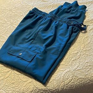 Ladies uniform pants Sz L by sag Harbour like new condition